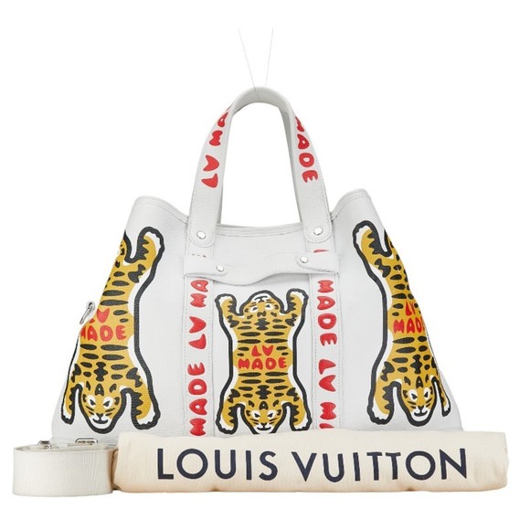LOUIS VUITTON Other - Louis Vuitton NIGO collaboration trolley tote bag shoulder M59366 white multi...